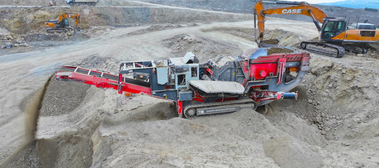SANDVIK Mobile crusher - Κινητός σπαστήρας: φωτογραφία 1 SANDVIK Mobile crusher - Κινητός σπαστήρας: φωτογραφία 1