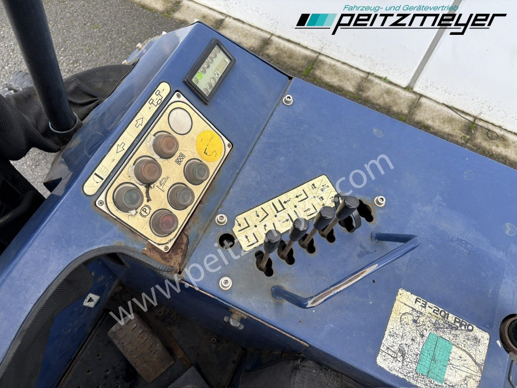 Περονοφόρο επί φορτηγού Palfinger Crayler Mitnahmestapler F3-201 Pro: φωτογραφία 10 Περονοφόρο επί φορτηγού Palfinger Crayler Mitnahmestapler F3-201 Pro: φωτογραφία 10