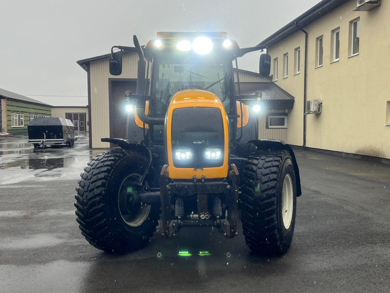Valtra M150-4 - Τρακτέρ: φωτογραφία 2 Valtra M150-4 - Τρακτέρ: φωτογραφία 2