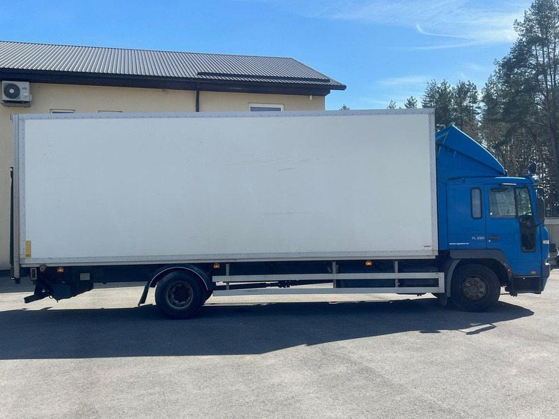 Φορτηγό κόφα Volvo FL616 4X2 OPEN SIDE: φωτογραφία 10