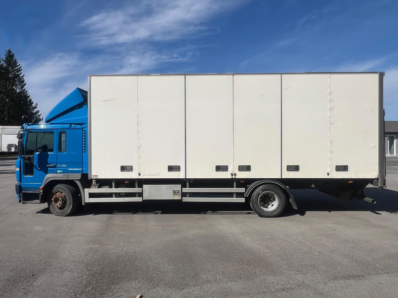 Φορτηγό κόφα Volvo FL616 4X2 OPEN SIDE: φωτογραφία 11