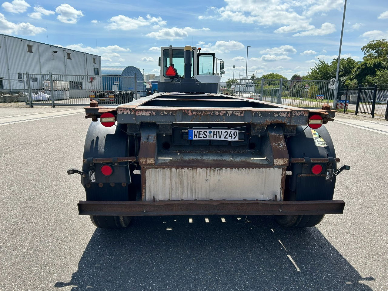 Mafa 2 x in stock 20 ft tipping chassis / disc brakes / lifting axle / alcoa wheels - Επικαθήμενο μεταφοράς εμπορευματοκιβωτίων/ Κινητό αμάξωμα: φωτογραφία 4 Mafa 2 x in stock 20 ft tipping chassis / disc brakes / lifting axle / alcoa wheels - Επικαθήμενο μεταφοράς εμπορευματοκιβωτίων/ Κινητό αμάξωμα: φωτογραφία 4