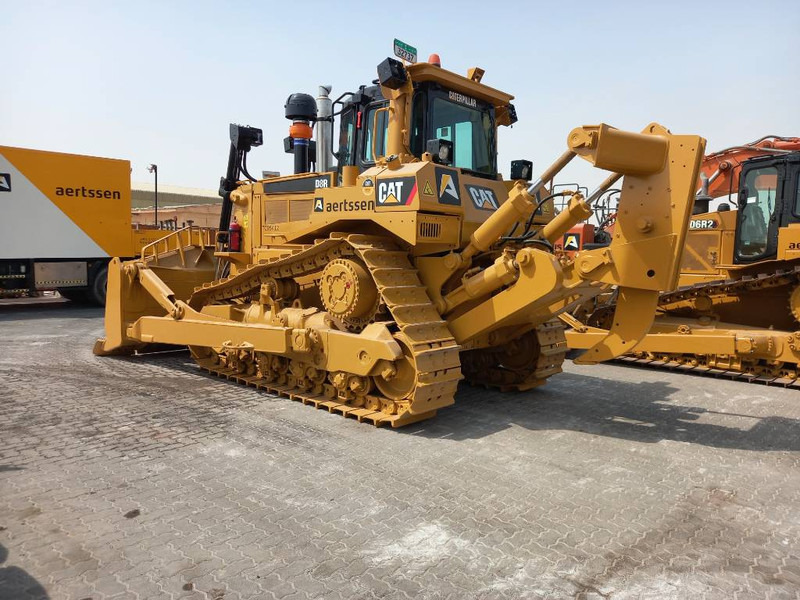 Cat D8R (Abu Dhabi) - Μπουλντόζα: φωτογραφία 3 Cat D8R (Abu Dhabi) - Μπουλντόζα: φωτογραφία 3