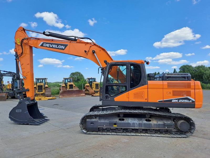 Doosan DX225LC-7M - Ερπυστριοφόρος εκσκαφέας: φωτογραφία 1 Doosan DX225LC-7M - Ερπυστριοφόρος εκσκαφέας: φωτογραφία 1