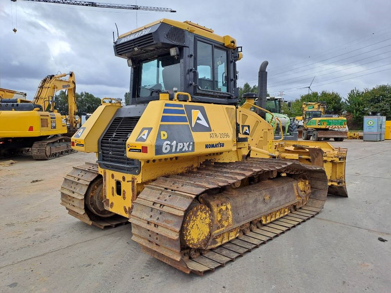 Komatsu D61PXI-23 - Μπουλντόζα: φωτογραφία 4 Komatsu D61PXI-23 - Μπουλντόζα: φωτογραφία 4
