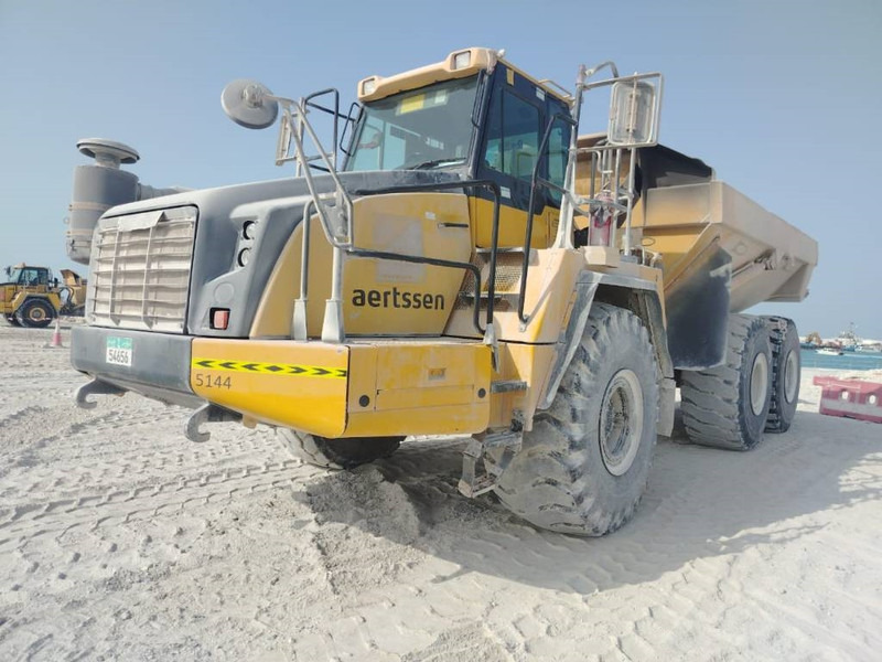 Komatsu HM400-3R (4 pieces available in Abu Dhabi) - Αρθρωτό φορτηγό: φωτογραφία 3 Komatsu HM400-3R (4 pieces available in Abu Dhabi) - Αρθρωτό φορτηγό: φωτογραφία 3