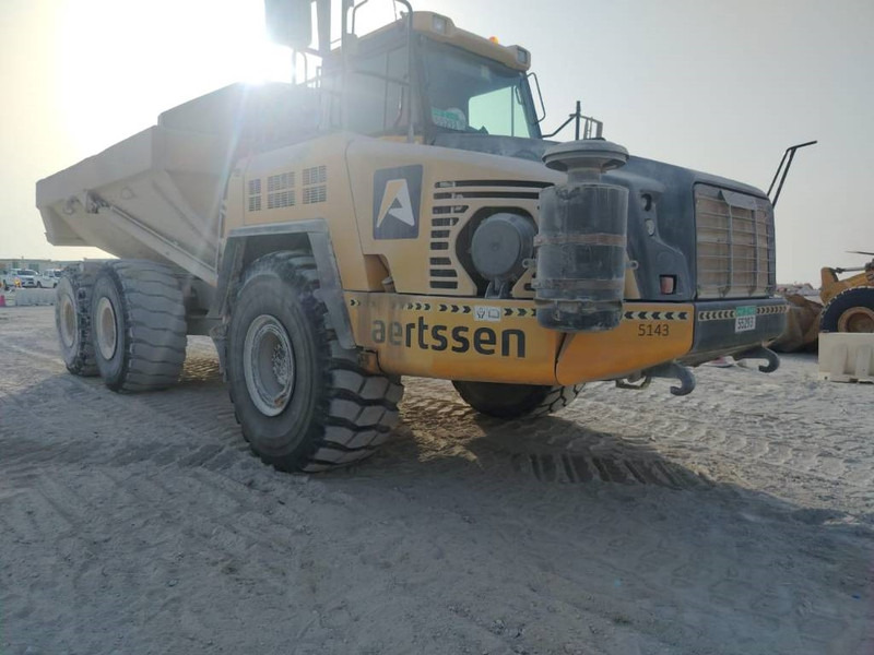 Komatsu HM400-3R (4 pieces available in Abu Dhabi) - Αρθρωτό φορτηγό: φωτογραφία 4 Komatsu HM400-3R (4 pieces available in Abu Dhabi) - Αρθρωτό φορτηγό: φωτογραφία 4