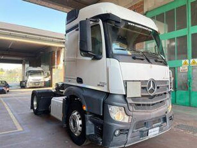 Mercedes-Benz Actros 1845 - Τρακτέρ: φωτογραφία 2 Mercedes-Benz Actros 1845 - Τρακτέρ: φωτογραφία 2