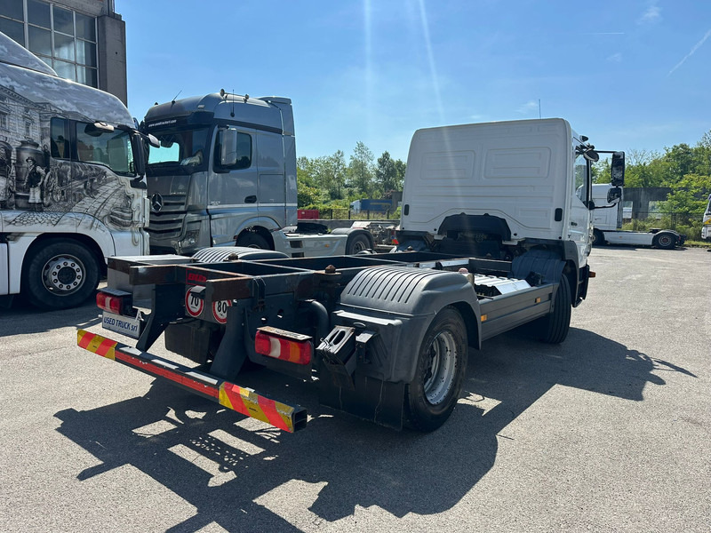 Mercedes-Benz Atego 13.23 - Φορτηγό σασί: φωτογραφία 4 Mercedes-Benz Atego 13.23 - Φορτηγό σασί: φωτογραφία 4