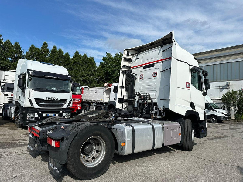 Renaul T 460 - Τράκτορας: φωτογραφία 3 Renaul T 460 - Τράκτορας: φωτογραφία 3