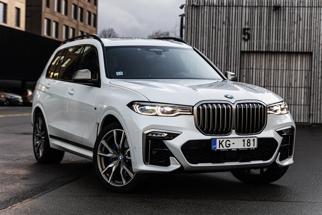 BMW X7 M50D X Drive M package, 6 seats - Αυτοκίνητο: φωτογραφία 5 BMW X7 M50D X Drive M package, 6 seats - Αυτοκίνητο: φωτογραφία 5