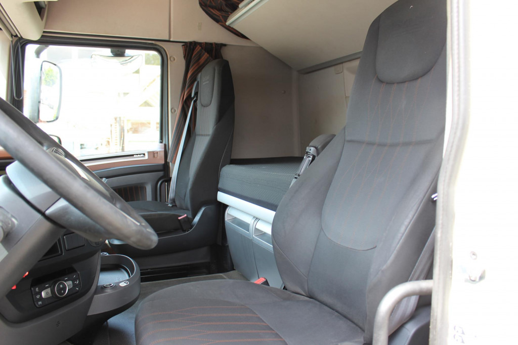Daf XF 480 SC Retarder ACC LDWS Standklima Kühlbox - Τράκτορας: φωτογραφία 5 Daf XF 480 SC Retarder ACC LDWS Standklima Kühlbox - Τράκτορας: φωτογραφία 5