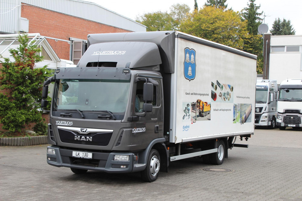 MAN TGL 8.220 Plane AHK 6,1 m Luft Klima - Φορτηγό μουσαμάς: φωτογραφία 1 MAN TGL 8.220 Plane AHK 6,1 m Luft Klima - Φορτηγό μουσαμάς: φωτογραφία 1