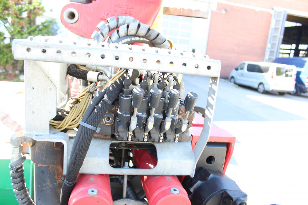 MAN TGX 33.560 D38Motor 6x4 Intarder KESLA-Holzkran - Φορτηγό ξυλείας, Φορτηγό με γερανό: φωτογραφία 4 MAN TGX 33.560 D38Motor 6x4 Intarder KESLA-Holzkran - Φορτηγό ξυλείας, Φορτηγό με γερανό: φωτογραφία 4