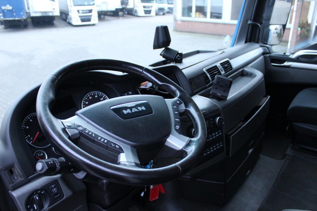 MAN TGX 480 XXL Retarder Standklima Xenon Alufelgen - Τράκτορας: φωτογραφία 5 MAN TGX 480 XXL Retarder Standklima Xenon Alufelgen - Τράκτορας: φωτογραφία 5