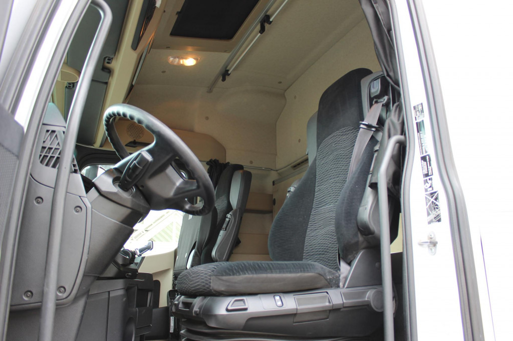 Mercedes-Benz Actros 1845 E6 ACC LDW Kühlbox Vollspoiler - Τράκτορας: φωτογραφία 4 Mercedes-Benz Actros 1845 E6 ACC LDW Kühlbox Vollspoiler - Τράκτορας: φωτογραφία 4