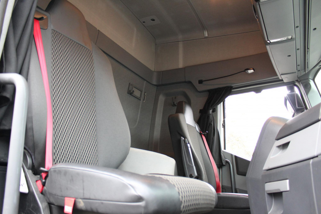 Renault T460 Retarder 2 Tanks Standklima VIN : KD - Τράκτορας: φωτογραφία 2 Renault T460 Retarder 2 Tanks Standklima VIN : KD - Τράκτορας: φωτογραφία 2