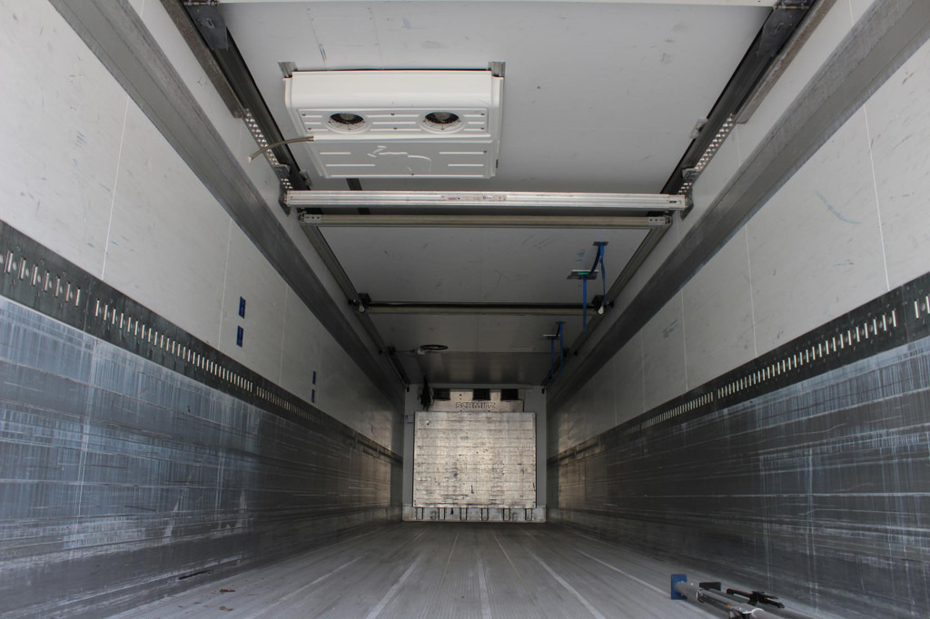 SCHMITZ Bi-Multi-Temp. TW Rolltor Lenkachse Rent-Miete - Επικαθήμενο ψυγείο: φωτογραφία 2 SCHMITZ Bi-Multi-Temp. TW Rolltor Lenkachse Rent-Miete - Επικαθήμενο ψυγείο: φωτογραφία 2