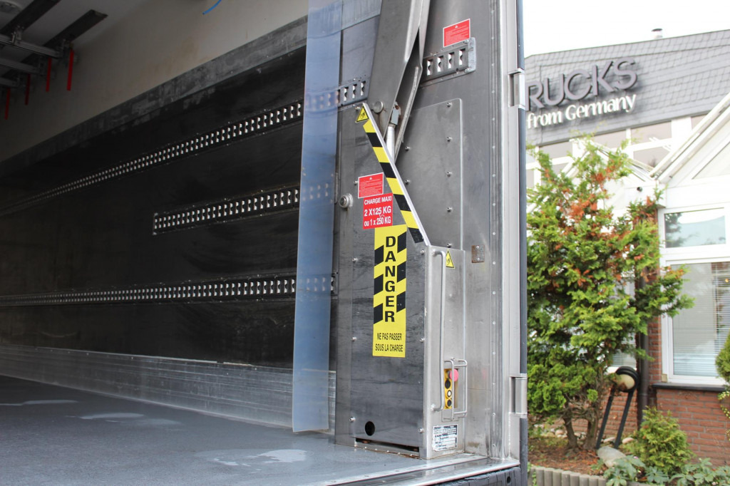 Scania P320 E5 TK T1000R Fleisch MEAT Strom LBW FRC - Φορτηγό ψυγείο: φωτογραφία 3 Scania P320 E5 TK T1000R Fleisch MEAT Strom LBW FRC - Φορτηγό ψυγείο: φωτογραφία 3