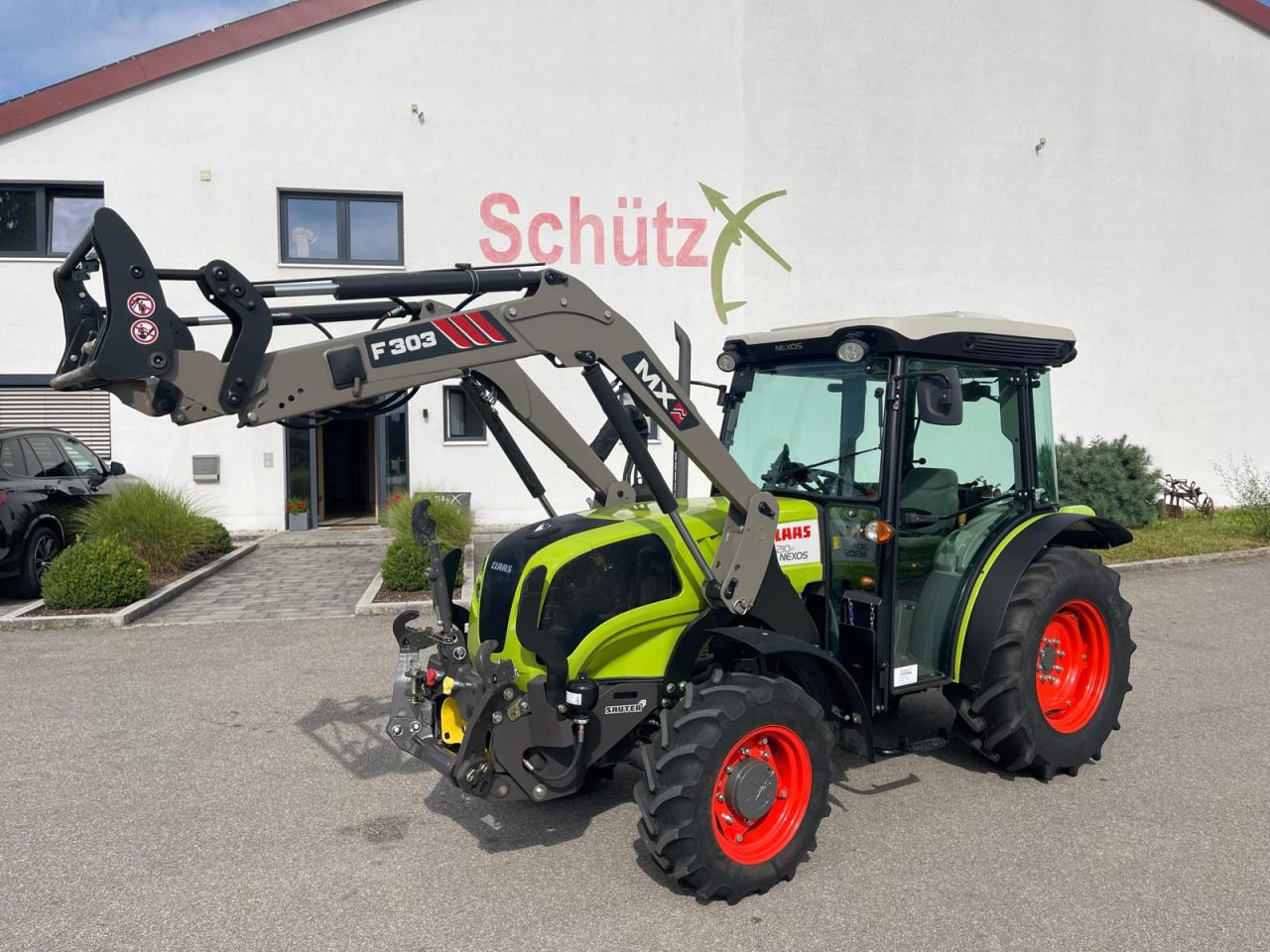 CLAAS Nexos 210, neuwertig, mit Frontlader und Frontzapfwelle, 236 Betriebsstunden - Τρακτέρ: φωτογραφία 1 CLAAS Nexos 210, neuwertig, mit Frontlader und Frontzapfwelle, 236 Betriebsstunden - Τρακτέρ: φωτογραφία 1