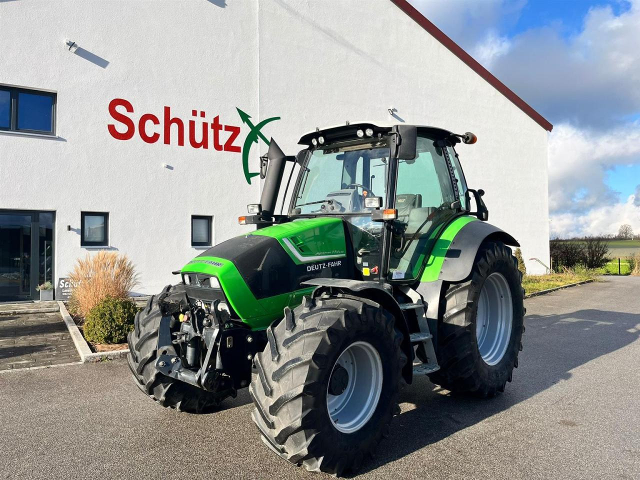 Deutz-Fahr Agrotron TTV 430 - Τρακτέρ: φωτογραφία 1 Deutz-Fahr Agrotron TTV 430 - Τρακτέρ: φωτογραφία 1