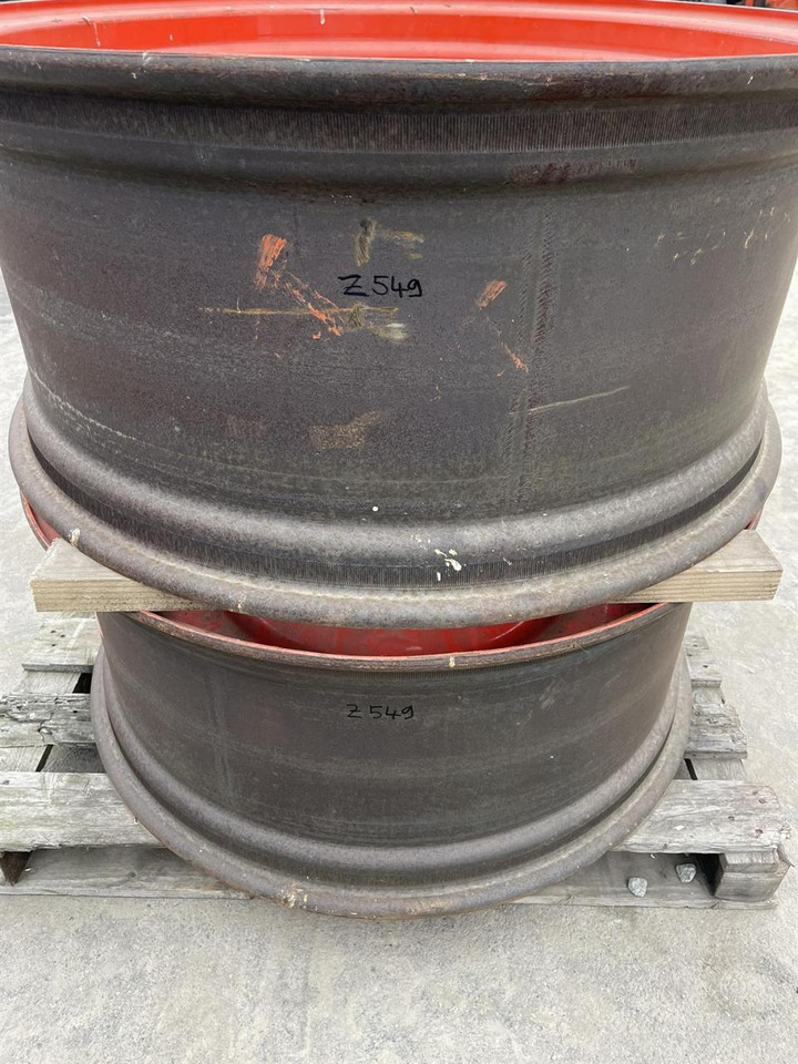 Fendt 16X38 / 10 Loch Felge - Ζάντα: φωτογραφία 1 Fendt 16X38 / 10 Loch Felge - Ζάντα: φωτογραφία 1