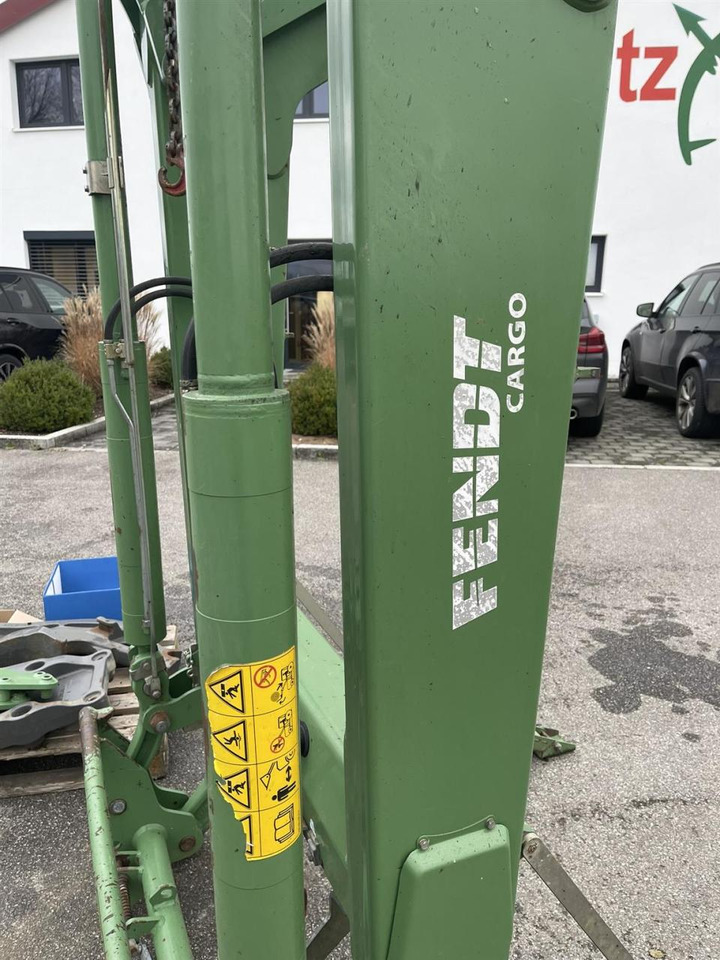 Fendt Frontlader Cargo 5X85 Konsole Multikuppler - Παρελκόμενα: φωτογραφία 3 Fendt Frontlader Cargo 5X85 Konsole Multikuppler - Παρελκόμενα: φωτογραφία 3