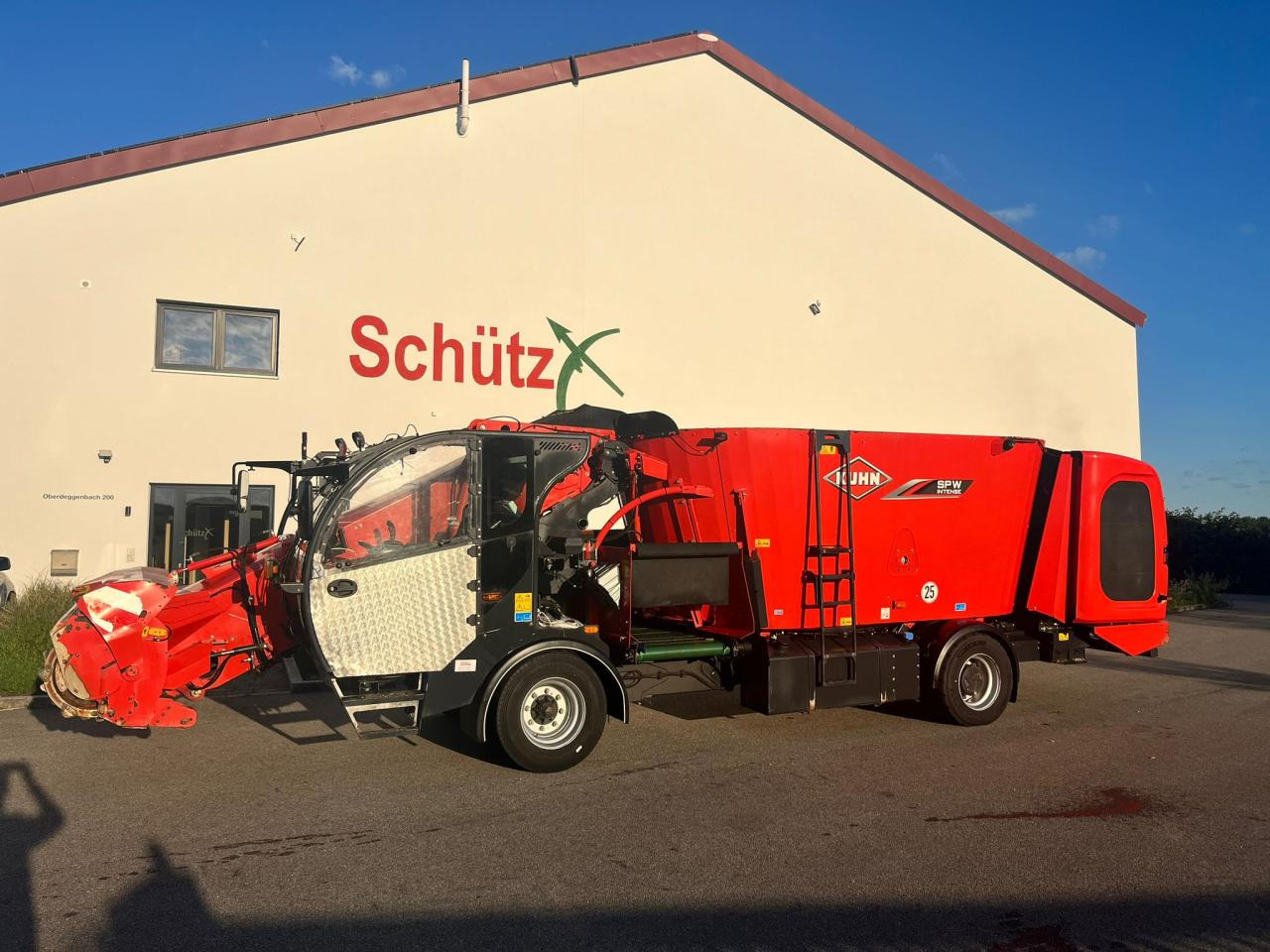 Kuhn 14.2 CS / Futtermischwagen / 2 Schnecken - Ενσιροδιανομέας: φωτογραφία 1 Kuhn 14.2 CS / Futtermischwagen / 2 Schnecken - Ενσιροδιανομέας: φωτογραφία 1