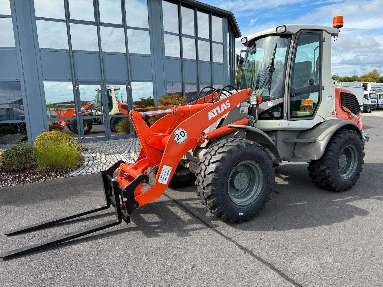 Atlas AR 80 hydr. SW , Palettengabel - Ελαστιχοφόρος φορτωτής: φωτογραφία 3 Atlas AR 80 hydr. SW , Palettengabel - Ελαστιχοφόρος φορτωτής: φωτογραφία 3