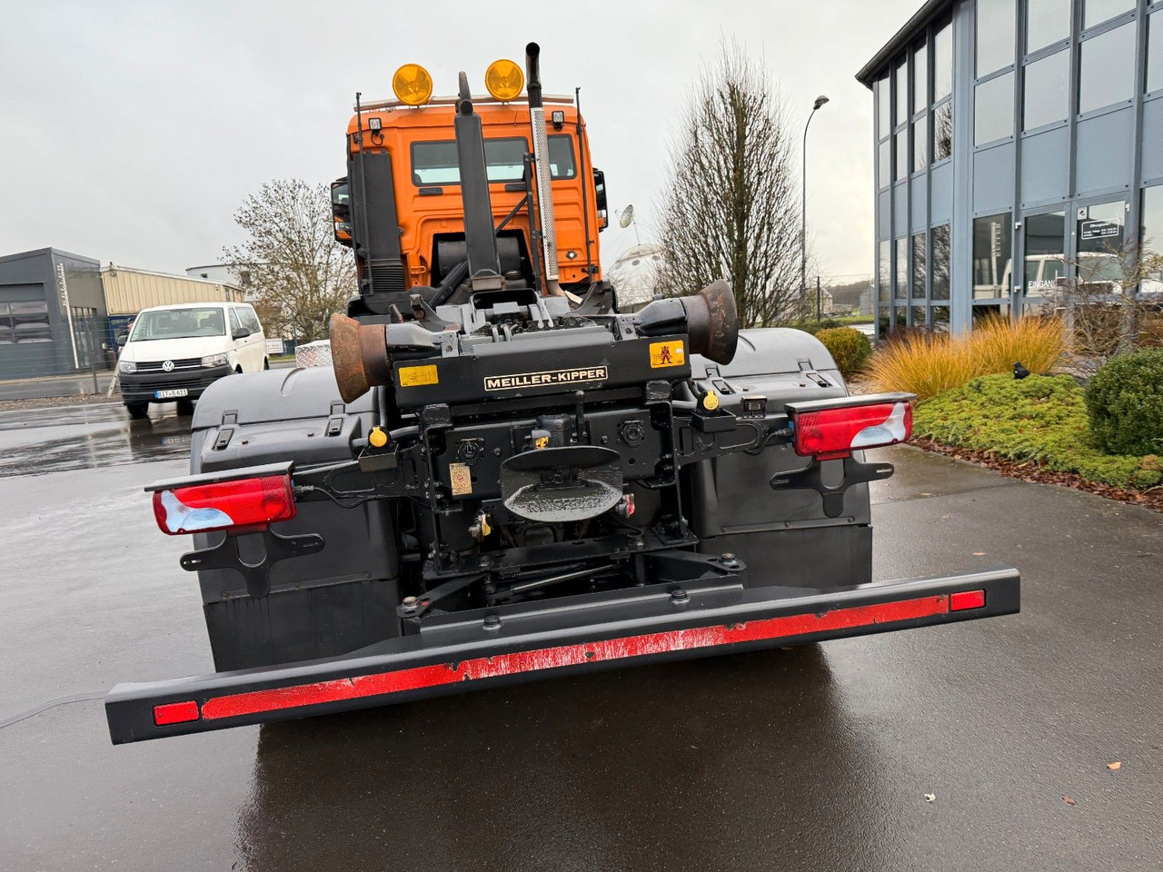 MAN TGS 18.360 4x4 Winterdienst Meiller Abroller - Φορτηγό φόρτωσης γάντζου: φωτογραφία 4 MAN TGS 18.360 4x4 Winterdienst Meiller Abroller - Φορτηγό φόρτωσης γάντζου: φωτογραφία 4