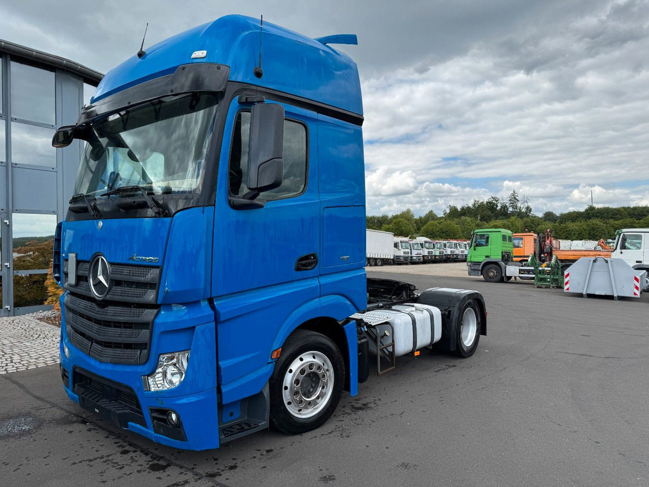 Mercedes-Benz Actros 1845 SZM Kipphydraulik, Retarder, Klima - Τράκτορας: φωτογραφία 1 Mercedes-Benz Actros 1845 SZM Kipphydraulik, Retarder, Klima - Τράκτορας: φωτογραφία 1