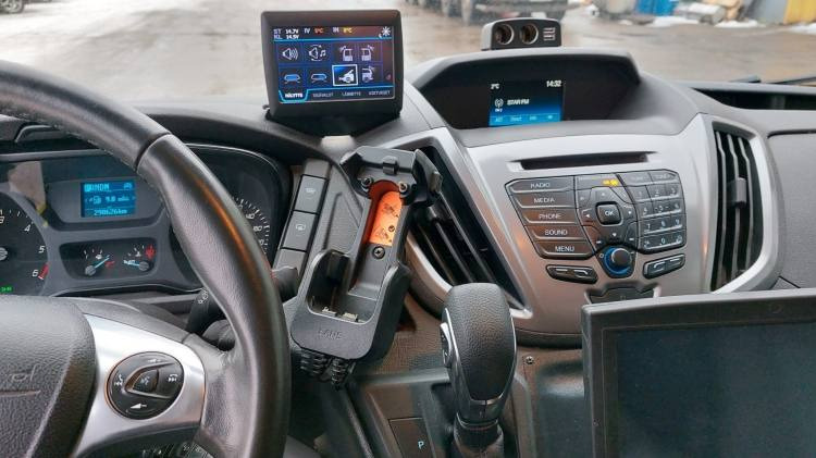 FORD TRANSIT 2,0TDI AMBULANCE KLIMA 12.2018 EURO 6, 3 UNITS - Ασθενοφόρο: φωτογραφία 4 FORD TRANSIT 2,0TDI AMBULANCE KLIMA 12.2018 EURO 6, 3 UNITS - Ασθενοφόρο: φωτογραφία 4