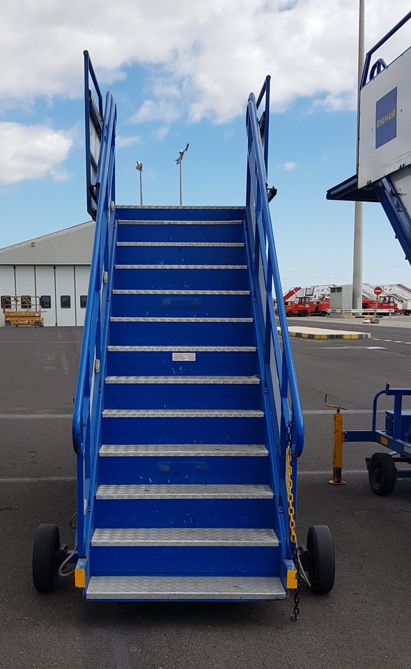 FEMISA VM - Σκάλα επιβατών: φωτογραφία 2 FEMISA VM - Σκάλα επιβατών: φωτογραφία 2