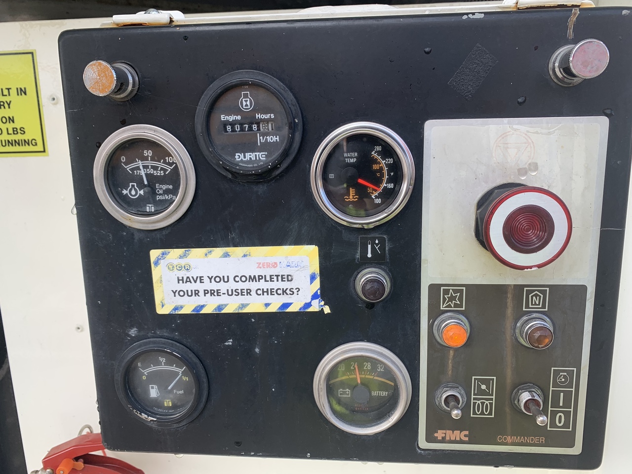 Lower Deck Loader 7 tons FMC  Commander 15 - Φορτωτής εμπορευματοκιβωτίων/ Παλετών: φωτογραφία 2 Lower Deck Loader 7 tons FMC  Commander 15 - Φορτωτής εμπορευματοκιβωτίων/ Παλετών: φωτογραφία 2