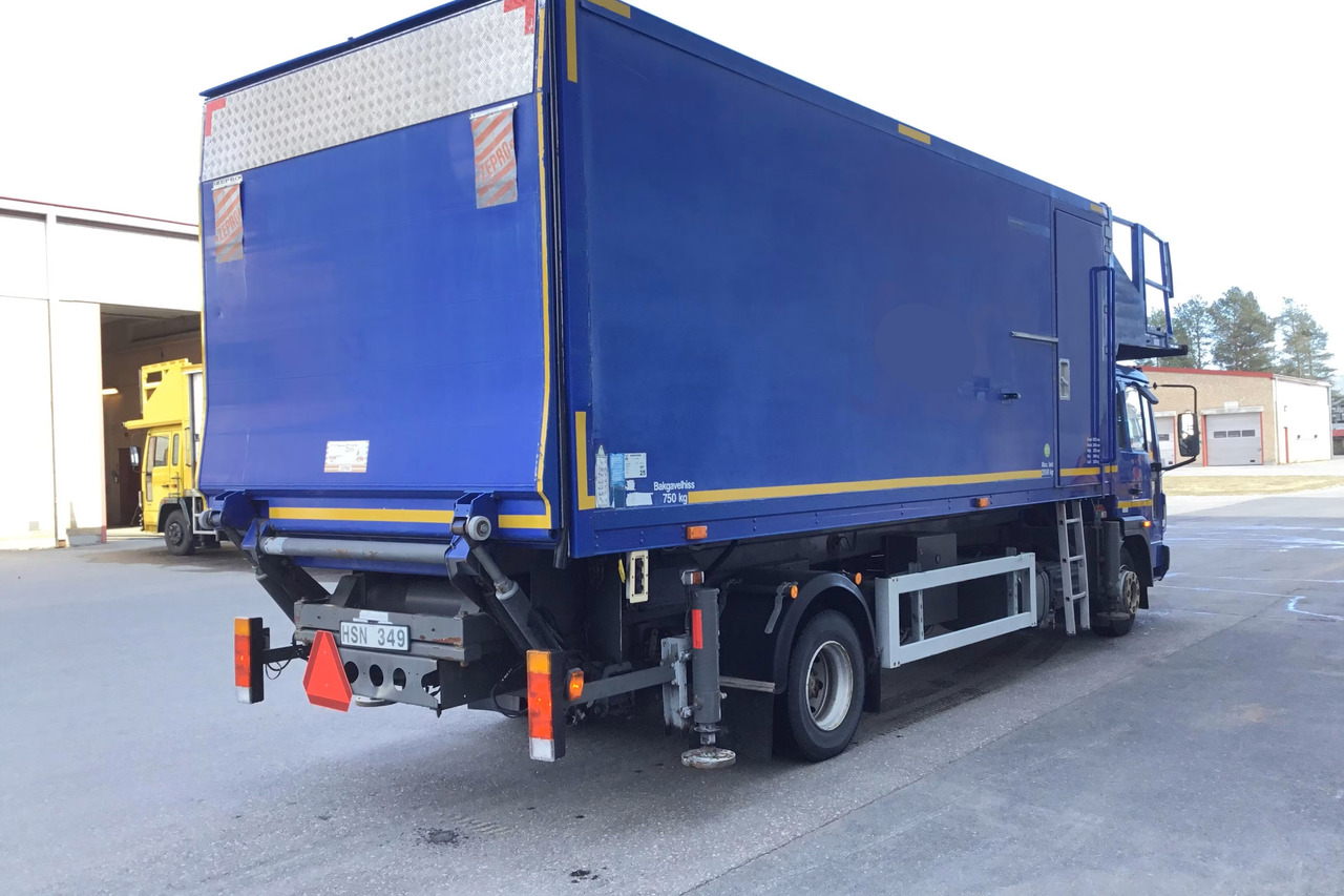 Trepel Catering - Όχημα τροφοδοσίας: φωτογραφία 2 Trepel Catering - Όχημα τροφοδοσίας: φωτογραφία 2