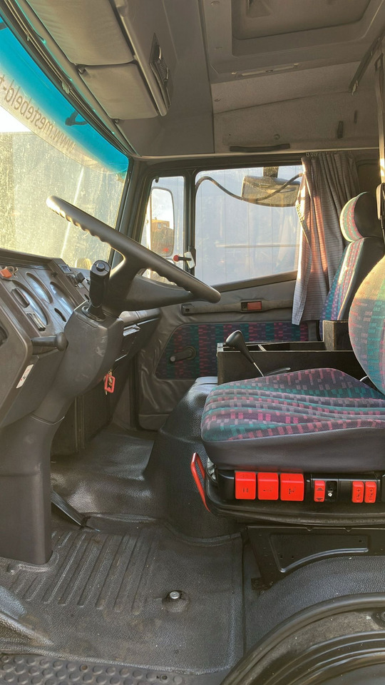 Mercedes-Benz LK 814 814 - Φορτηγό κόφα: φωτογραφία 5 Mercedes-Benz LK 814 814 - Φορτηγό κόφα: φωτογραφία 5