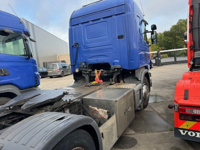Scania R440 Manuel Gear - Τράκτορας: φωτογραφία 3 Scania R440 Manuel Gear - Τράκτορας: φωτογραφία 3