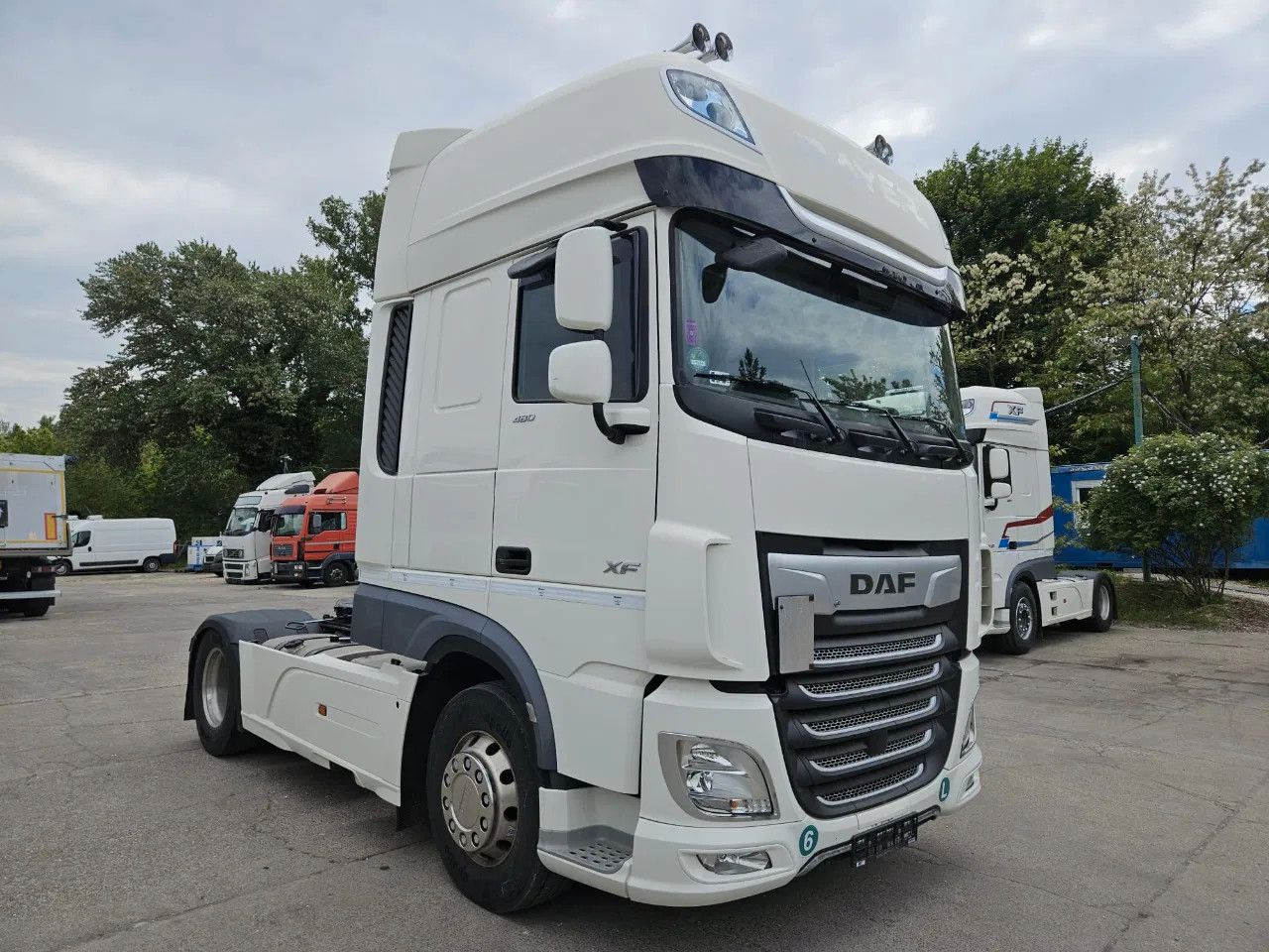 DAF XF 480 SSC Full Spoiler Alloy wheels Standklima - Τράκτορας: φωτογραφία 2 DAF XF 480 SSC Full Spoiler Alloy wheels Standklima - Τράκτορας: φωτογραφία 2