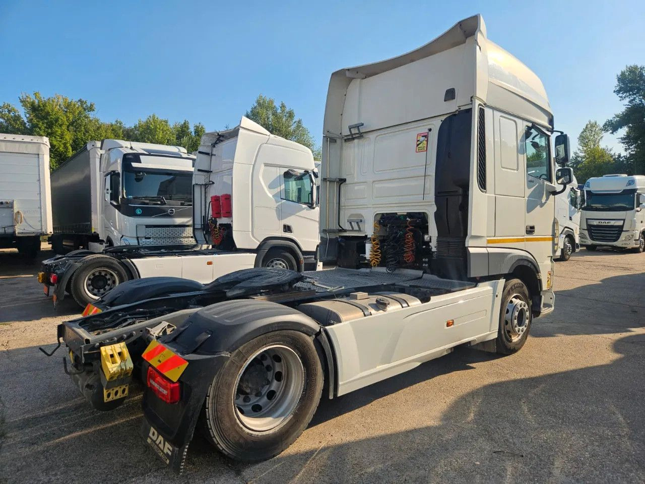DAF XF 480 SSC Intarder Standklima Full Spoiler - Τράκτορας: φωτογραφία 3 DAF XF 480 SSC Intarder Standklima Full Spoiler - Τράκτορας: φωτογραφία 3