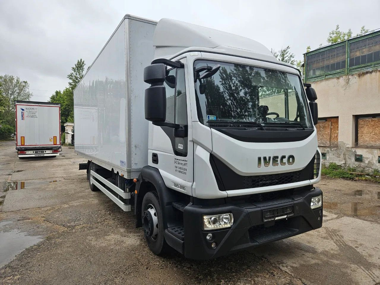 Iveco EuroCargo 120 - 210 BOX 12t Only 7554 km - Φορτηγό κόφα: φωτογραφία 3 Iveco EuroCargo 120 - 210 BOX 12t Only 7554 km - Φορτηγό κόφα: φωτογραφία 3