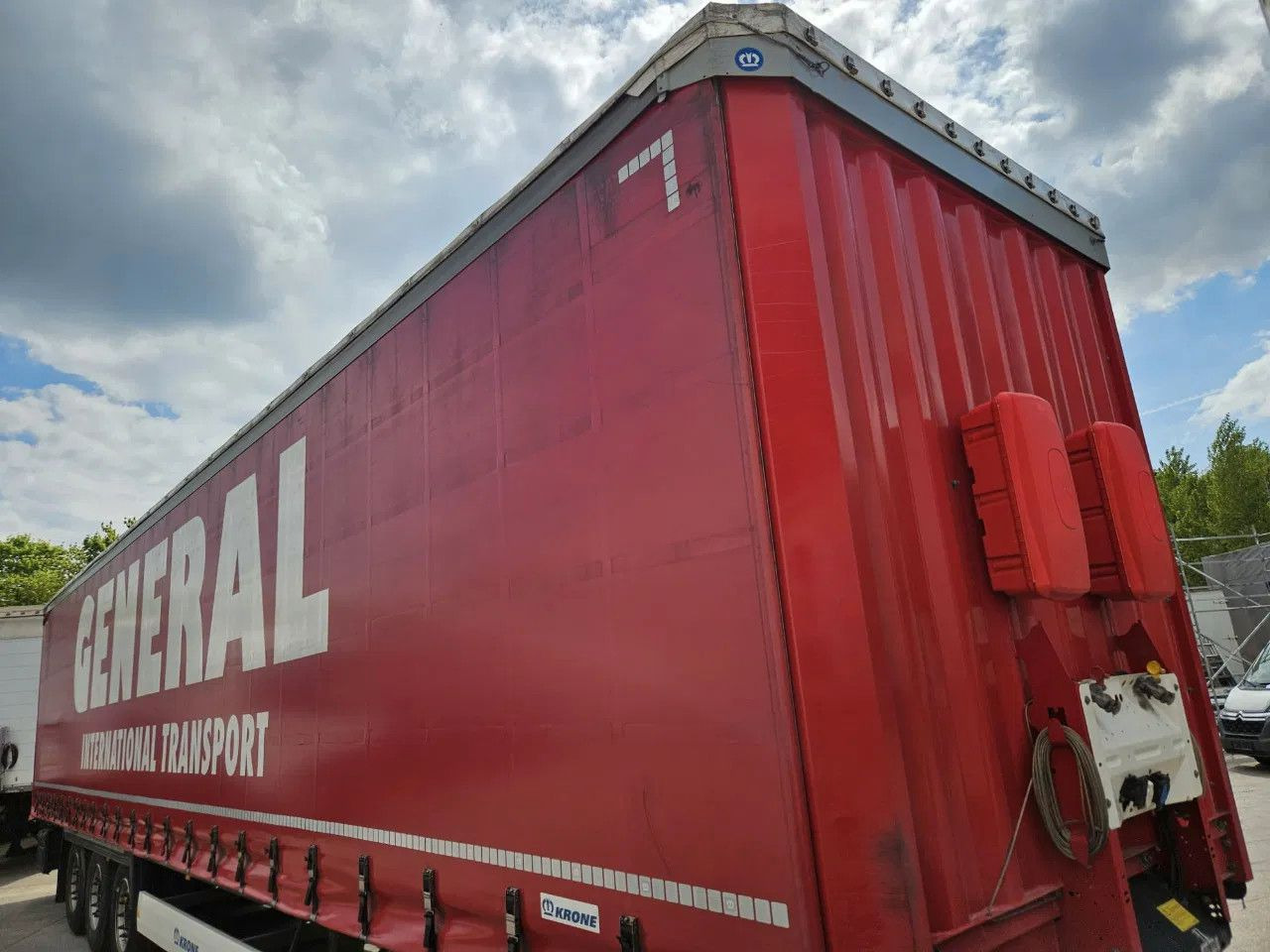 Krone SD XL Code, Lifting Axle A - Επικαθήμενο κουρτίνα: φωτογραφία 2 Krone SD XL Code, Lifting Axle A - Επικαθήμενο κουρτίνα: φωτογραφία 2