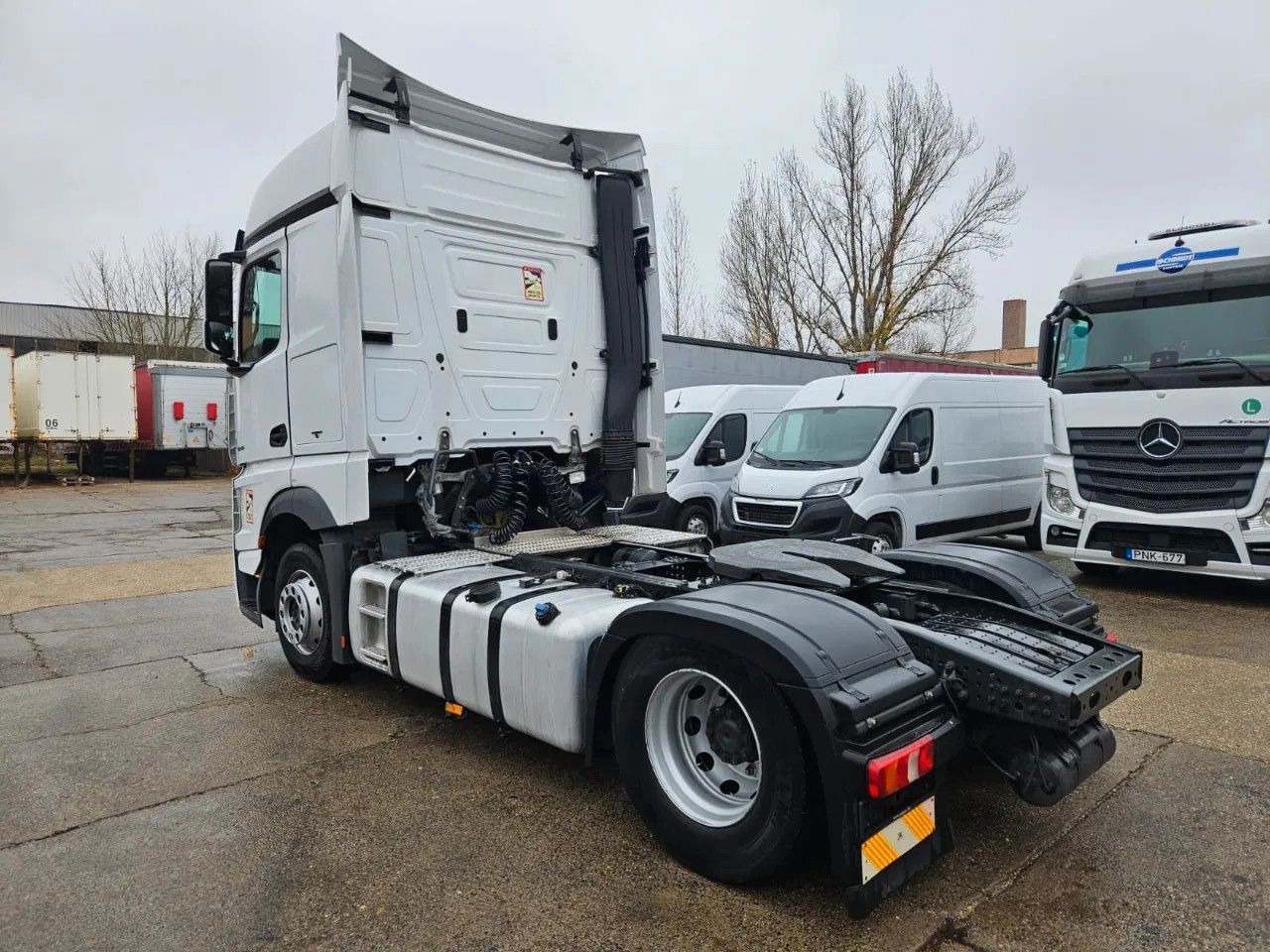 Mercedes-Benz Actros 1845 Standard-BigSpace-Stand Klima-2 Unit - Τράκτορας: φωτογραφία 4 Mercedes-Benz Actros 1845 Standard-BigSpace-Stand Klima-2 Unit - Τράκτορας: φωτογραφία 4