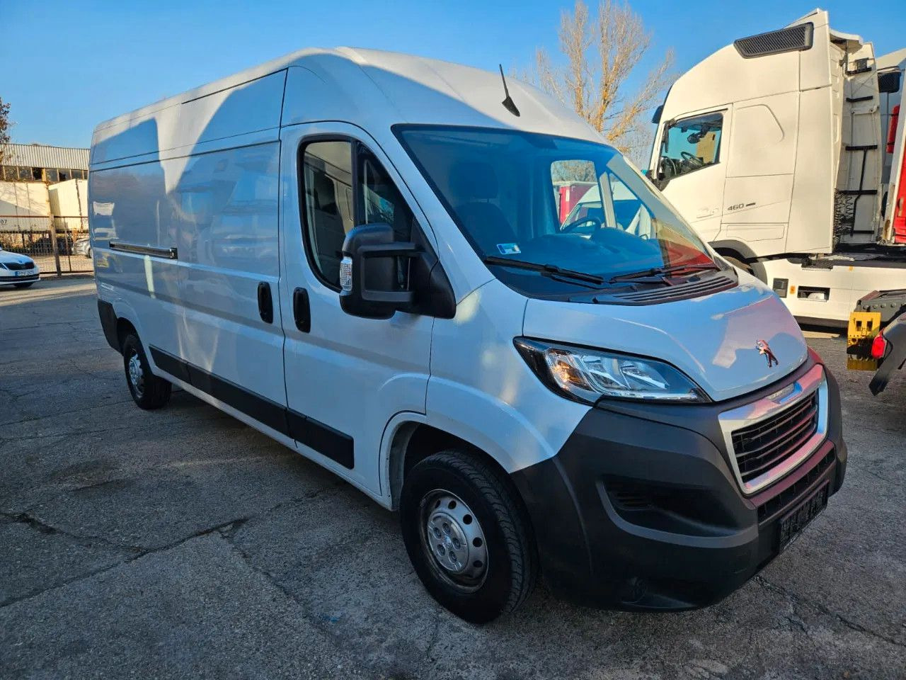 Peugeot Boxer Box 2.2 Premium FT 350 L3H2 Camera 2 units - Επαγγελματικό αυτοκίνητο κόφα: φωτογραφία 2 Peugeot Boxer Box 2.2 Premium FT 350 L3H2 Camera 2 units - Επαγγελματικό αυτοκίνητο κόφα: φωτογραφία 2