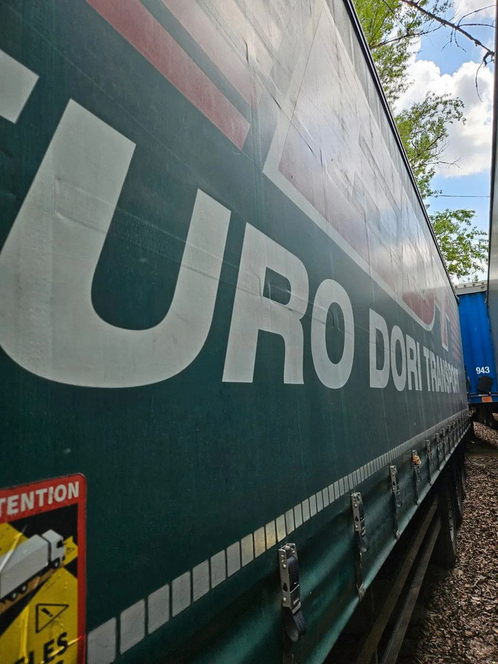 Schwarzmüller S1 J-seria, 2 units, Lifting Axle - Επικαθήμενο κουρτίνα: φωτογραφία 2 Schwarzmüller S1 J-seria, 2 units, Lifting Axle - Επικαθήμενο κουρτίνα: φωτογραφία 2