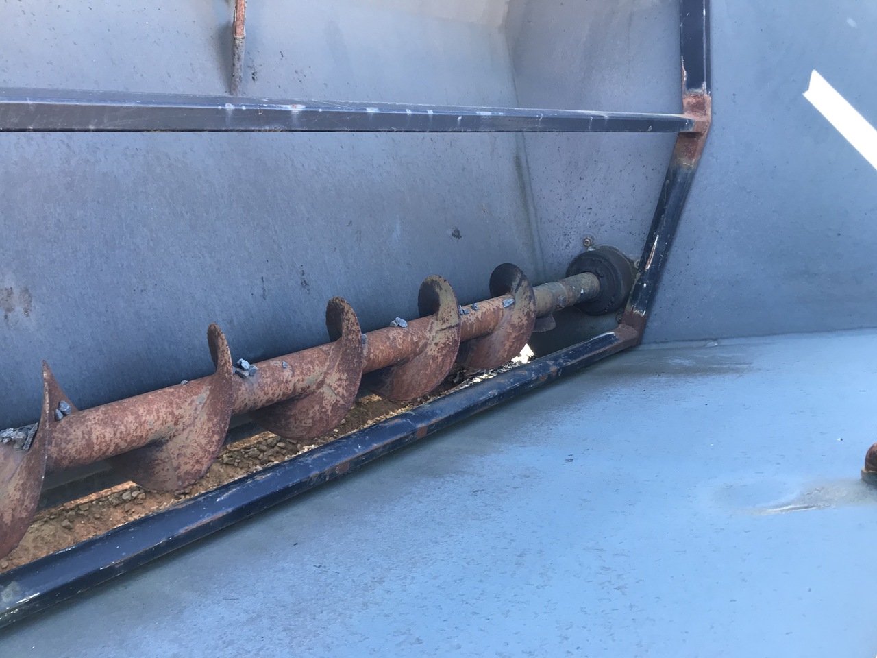 Breining Splittstreuer AWS 2500 - Παρελκόμενα για Κατασκευή μηχανήματα: φωτογραφία 4 Breining Splittstreuer AWS 2500 - Παρελκόμενα για Κατασκευή μηχανήματα: φωτογραφία 4