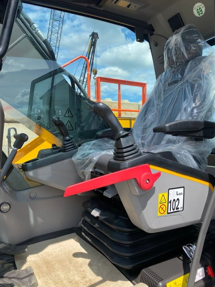 Leasing Volvo ec220el  Volvo ec220el: φωτογραφία 7