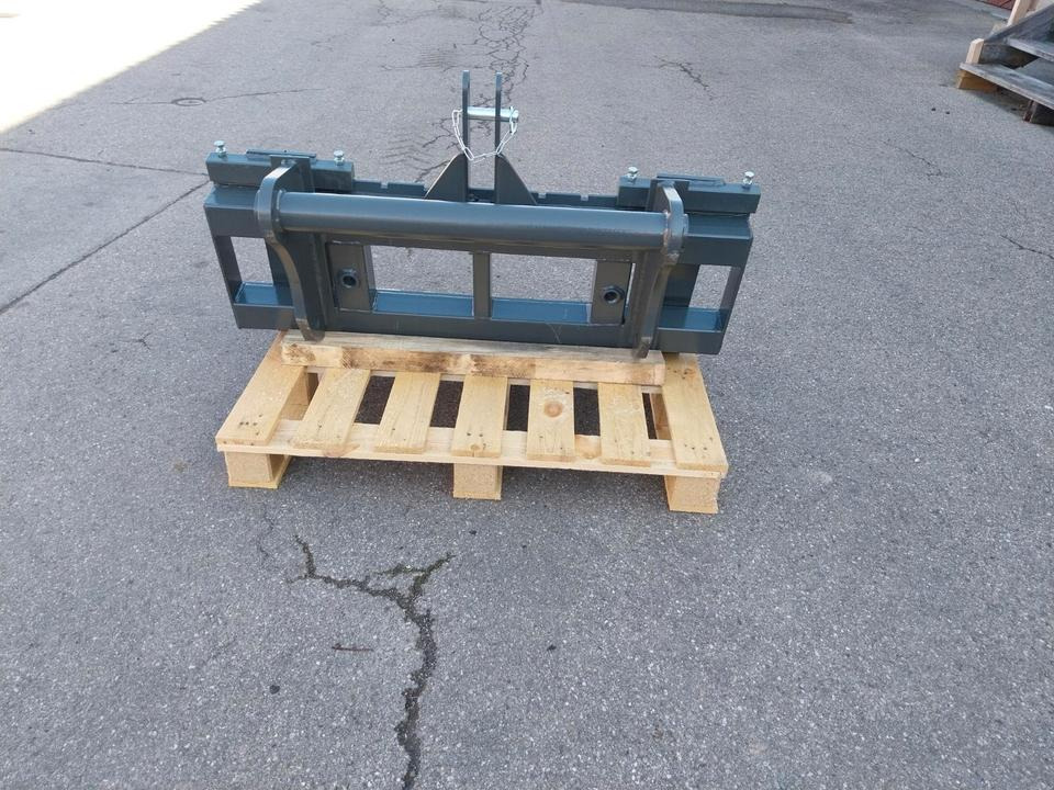 Adapter Manitou Teleskoplader auf 3 Punkt Kat II Palettengabel - Ταχυσύνδεσμος: φωτογραφία 3 Adapter Manitou Teleskoplader auf 3 Punkt Kat II Palettengabel - Ταχυσύνδεσμος: φωτογραφία 3