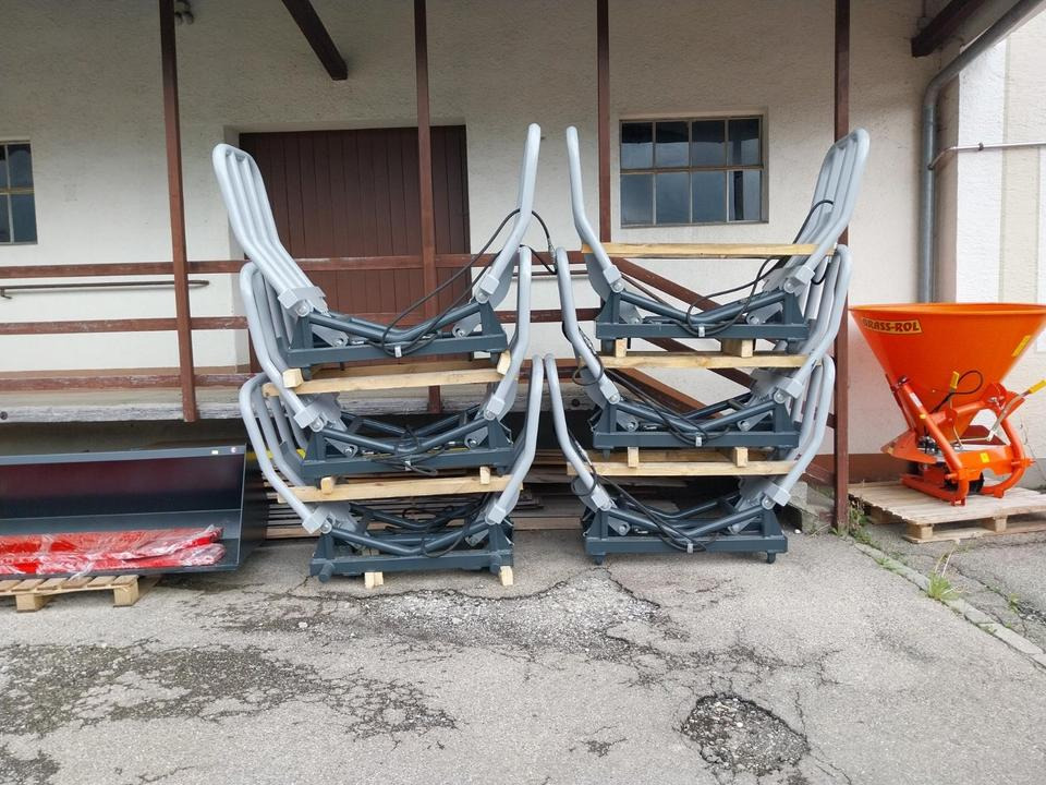 Aktion!! Ballenzange Rundbellenzange Silozange Frontlader Euro - Σφιγκτήρας: φωτογραφία 1 Aktion!! Ballenzange Rundbellenzange Silozange Frontlader Euro - Σφιγκτήρας: φωτογραφία 1