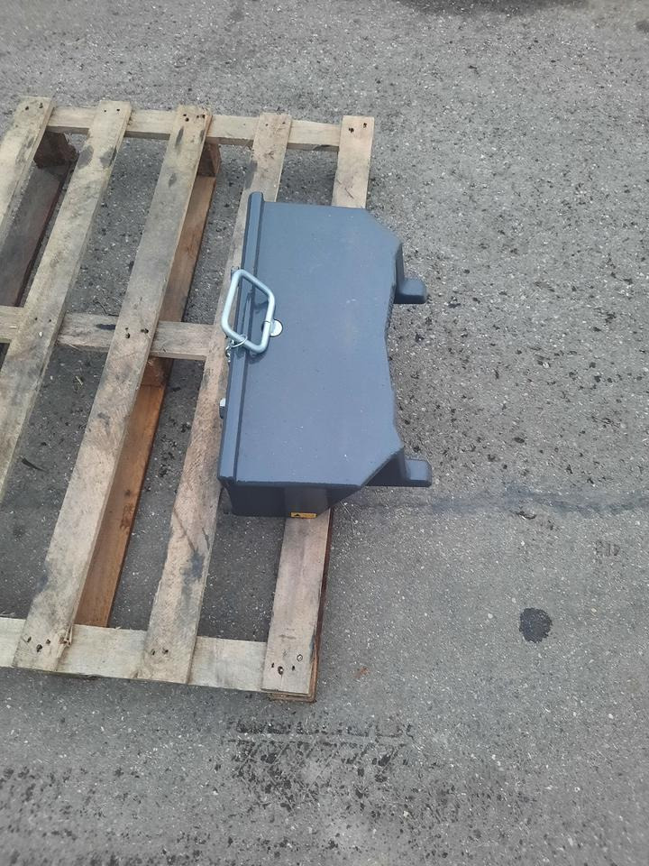 Front Gewicht Claas Schlepper Schleppergewicht Fendt - Αντίβαρο: φωτογραφία 2 Front Gewicht Claas Schlepper Schleppergewicht Fendt - Αντίβαρο: φωτογραφία 2