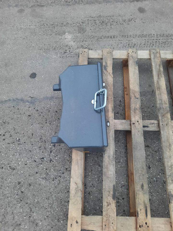 Front Gewicht Claas Schlepper - Αντίβαρο: φωτογραφία 3 Front Gewicht Claas Schlepper - Αντίβαρο: φωτογραφία 3